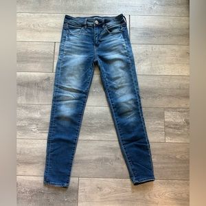 American Eagle HI-Rise Jegging Crop Womens Size 2